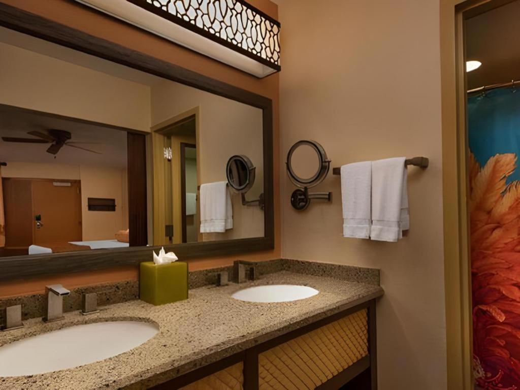 Disney'S Caribbean Beach Resort Orlando Exterior photo